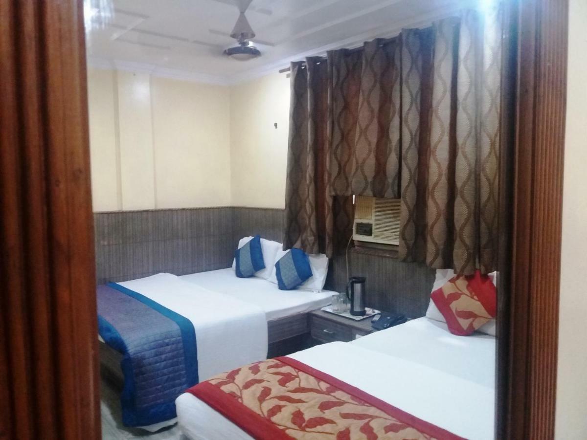 Hotel Roma Villa นิวเดลี ภายนอก รูปภาพ